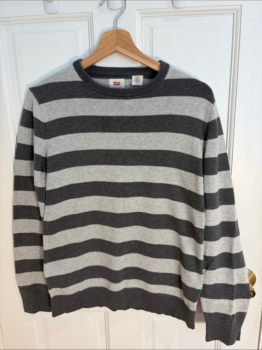 Levi's Men's Charcoal and Light Gray Striped Crewneck Sweater